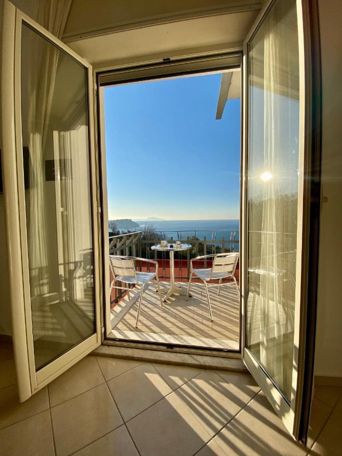 Mini Hotel Pozzuoli Exterior foto